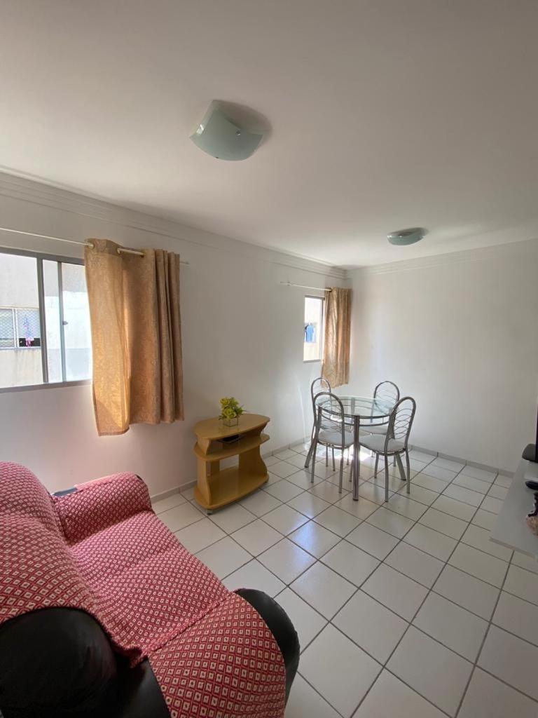 Apartment Residencial Jardim Feitosa Bloco 4 Apto 201 *
